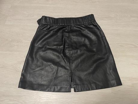 Kozenkova sukňa., zara,s