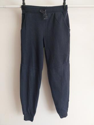 Teplaky, pepperts,146