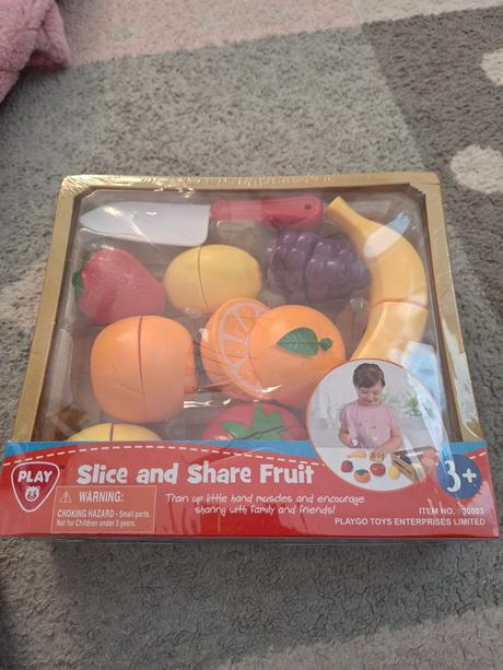 Ovocie na krajanie v debnicke, 