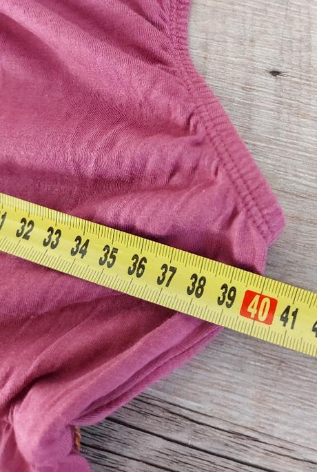 Dlhé šaty v slivkovej farbe, s