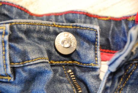 Krásne značkové rifle primigi, primigi,104