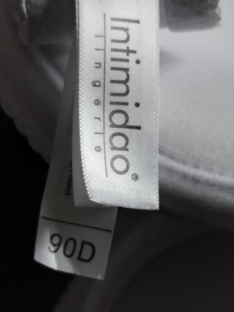 Biela podprsenka 90d, 90d