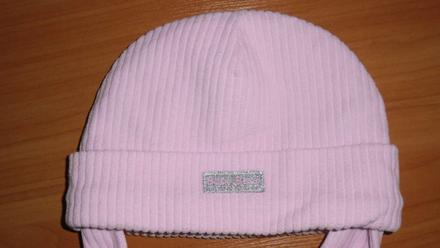 Dievčenská čiapočka, 74