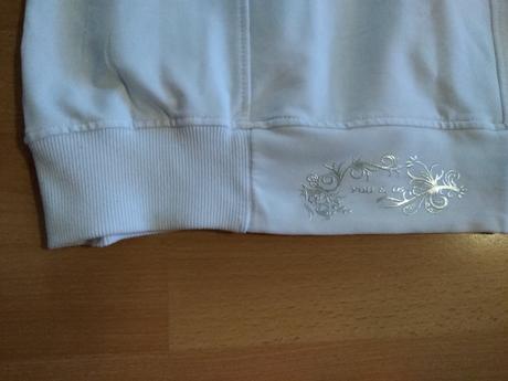 Mikina (malo nosena), m