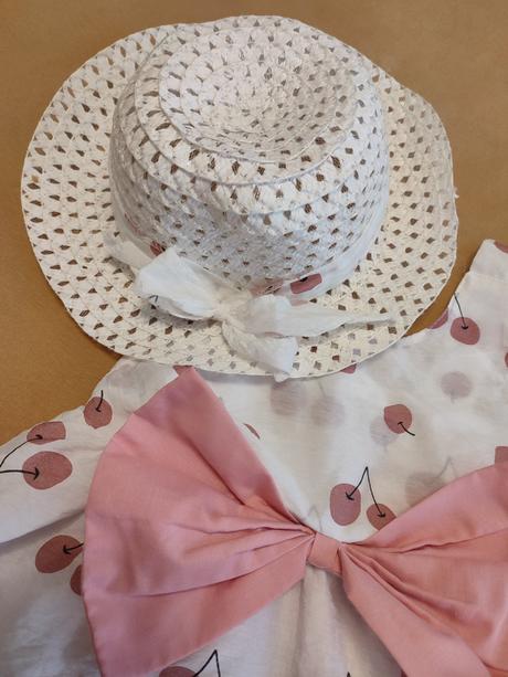 Letné šaty s klobúčikom, 92