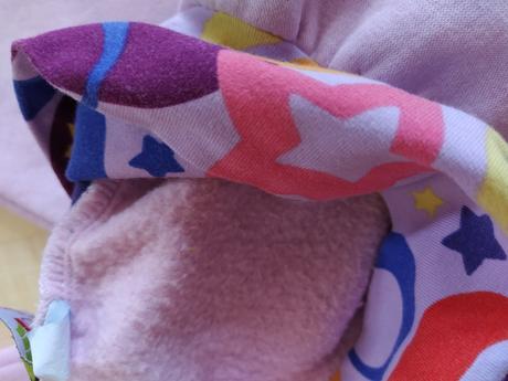 Hrubé tepláky, 104