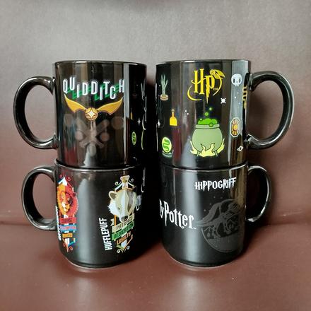 Sada čajových hrnčekov harry potter - top stav,