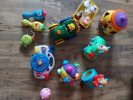 Hudobne hracky fisher price., 