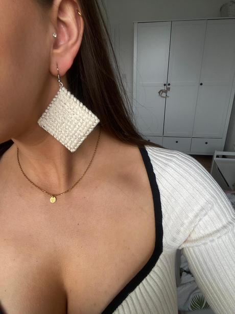 Folk náušnice krížiková výšivka, 