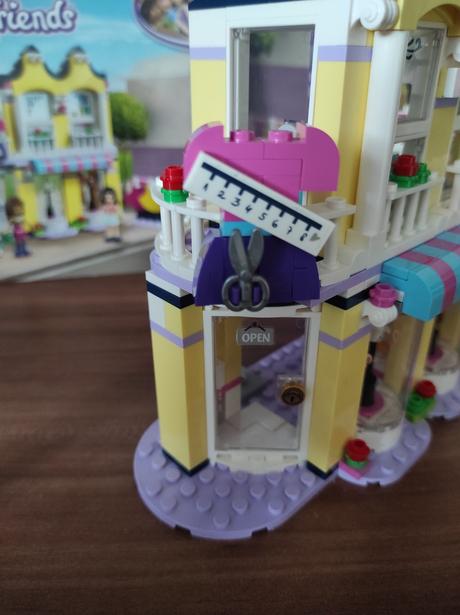 Lego friends módny salón, 