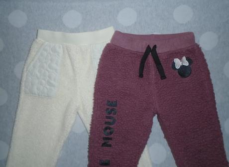 2 x teplé tepláky na 2 až 3 roky, disney,98