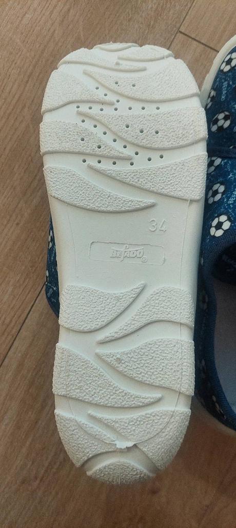 Chlapčenské prezuvky/papuče, befado,34