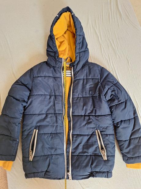 Zimna bunda 128, dopodopo,128