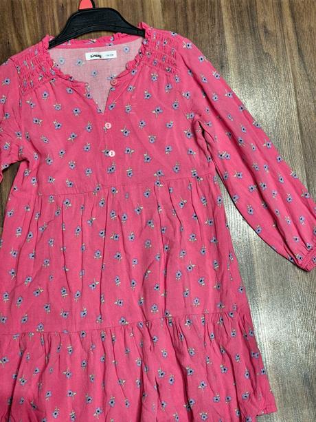 Ružove šaty, sinsay,116