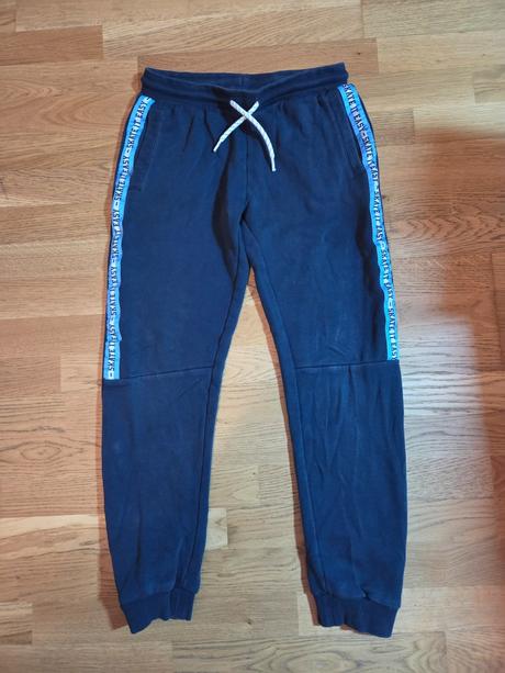 Chlapčenské tepláky, c&a,158