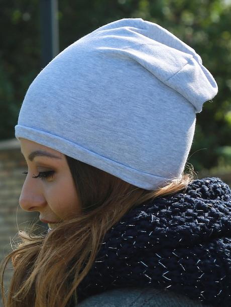 Modne čiapky /mix farieb/, l / m / s