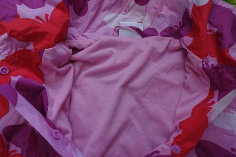 Pršiplášť s motýlikmi, yigga,140