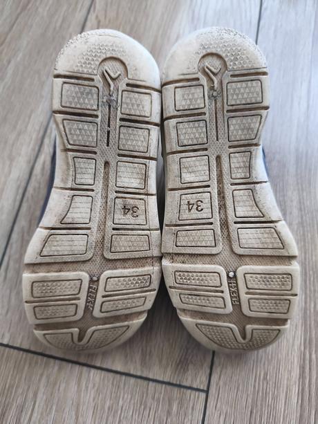 Dievčenské botasky, 34