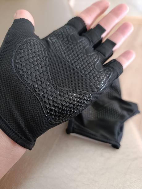 Ľahké fitness rukavice veľkosť m, m