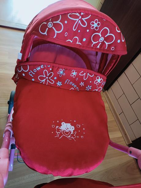 Detský kočiar pre bábiky, 