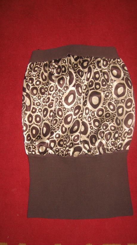 Hnedé elegantné tričko, m