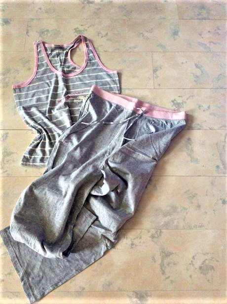 Kvalitné pyžamo disney, l