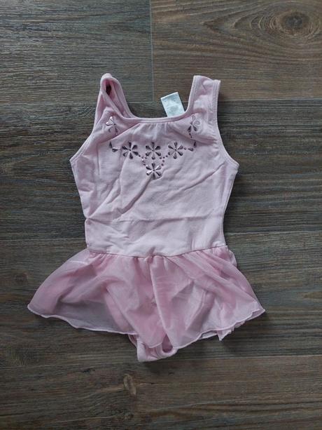 Baletné body s tylovou sukničkou veľ.98-104, 