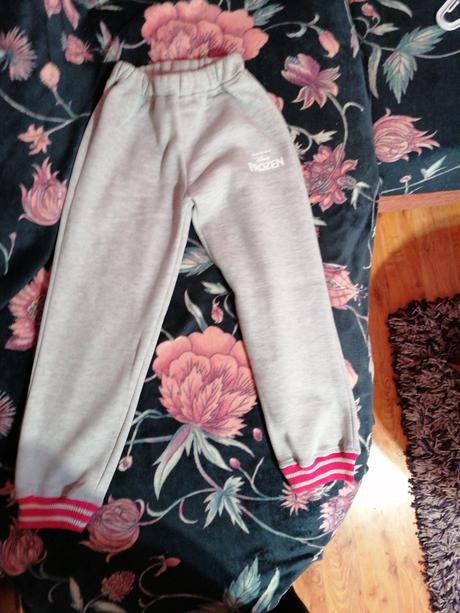 Detská súprava, disney,122 / 128