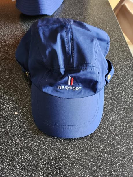 Set klobúk a šilt, 122