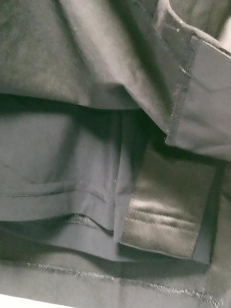 2 v 1 dámska čierna sukňa a elastické šortky, calm, xs