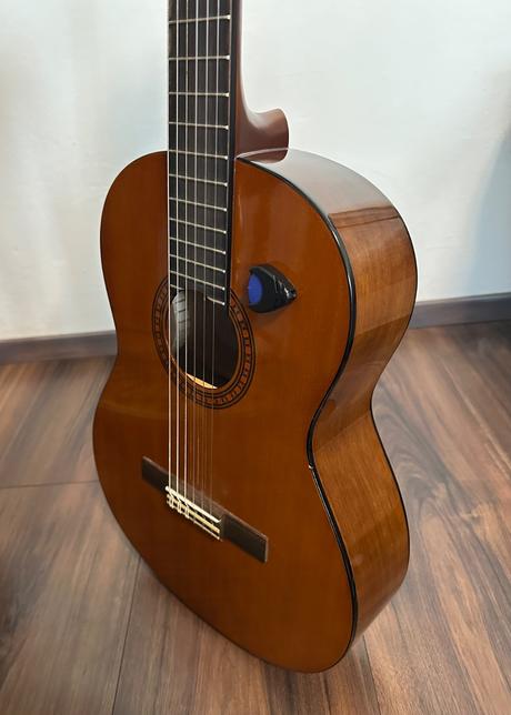 Gitara 3/4 yamaha cs 40,