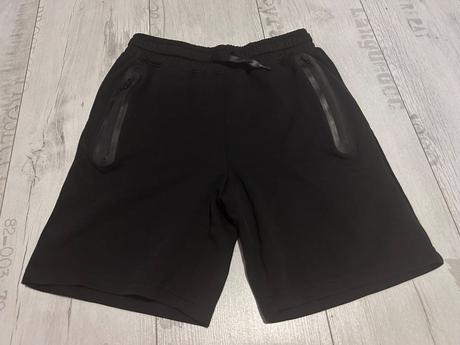 Kratase, h&m,146