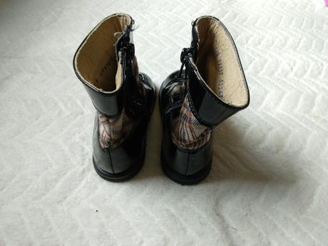 Lakovky 2ks a lakovky čižmy, 20