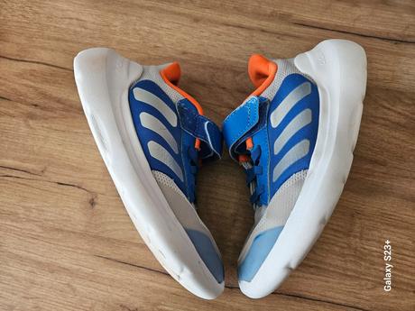 Adidas tenisky, adidas,33