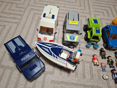 Playmobil,