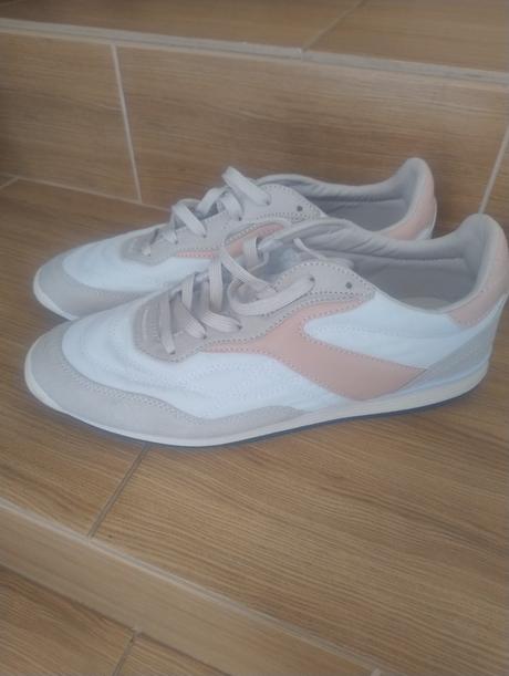 Botasky, puma,40