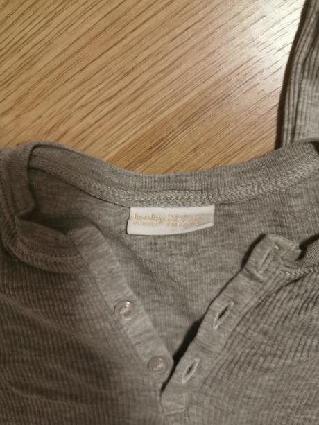 2 vrubkovane body, lindex,68