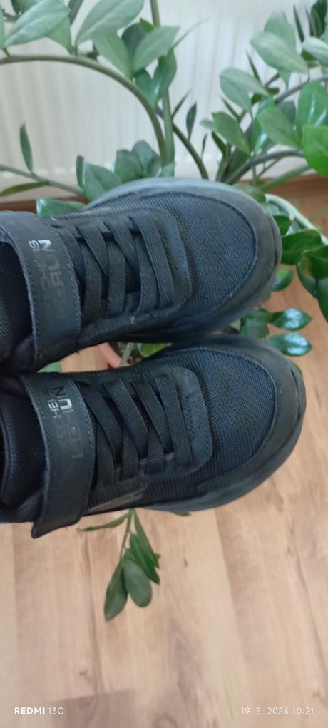 Tenisky, skechers,32