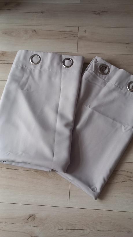 Predám záves(2ks),