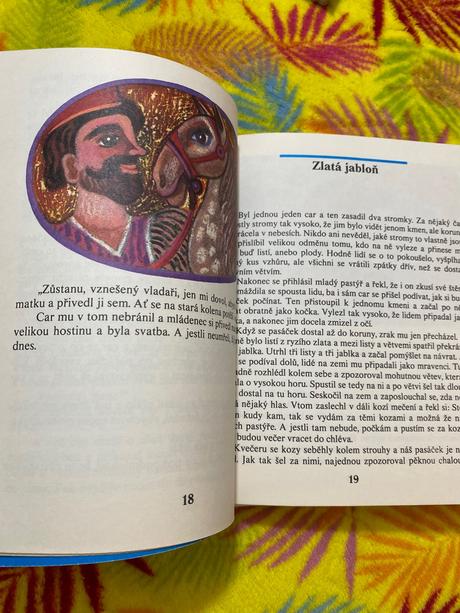 Stará retro kniha čarodějný prsten srbské pohádky,