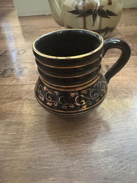 Retro miska, hrnček, nádoba,