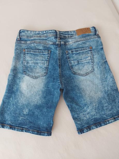 Dlhsie sortky 38, reserved,38