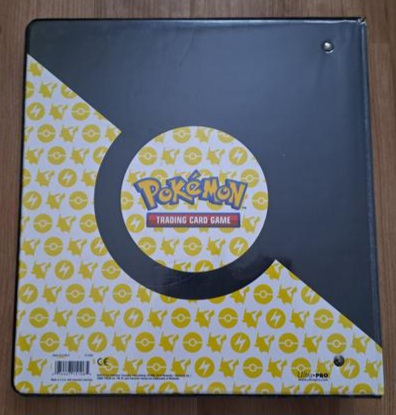 Pokémon album pikachu + listy na karty (30ks), 