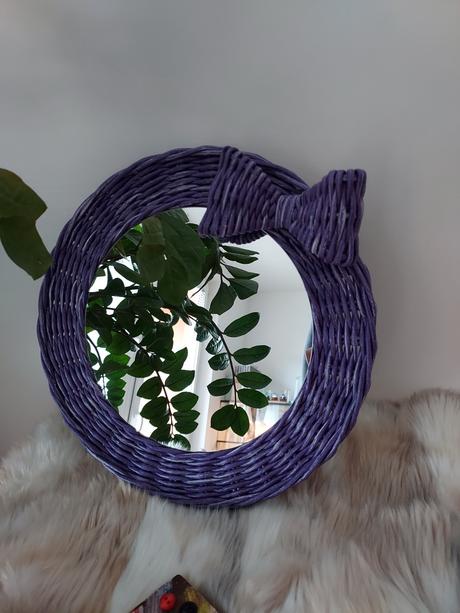 Zrkadlo do izbičky, 