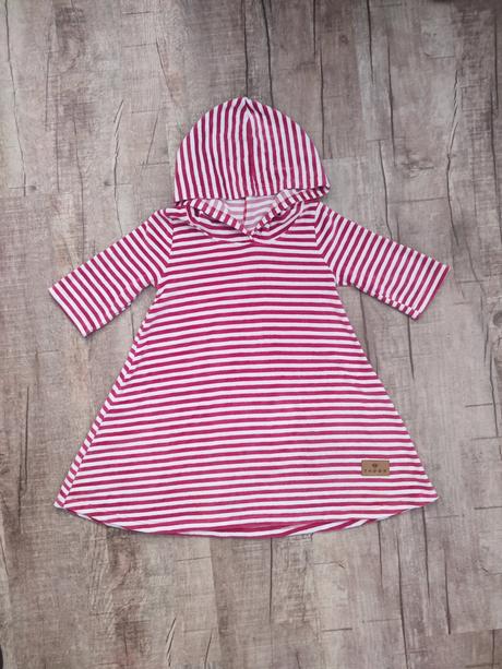 Zuppa županové šaty, 104