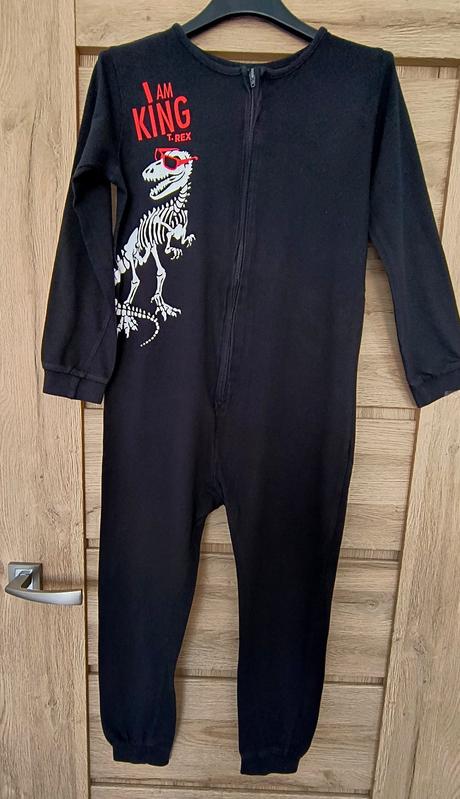 Balík oblečenia veľkosť 134, 122–134