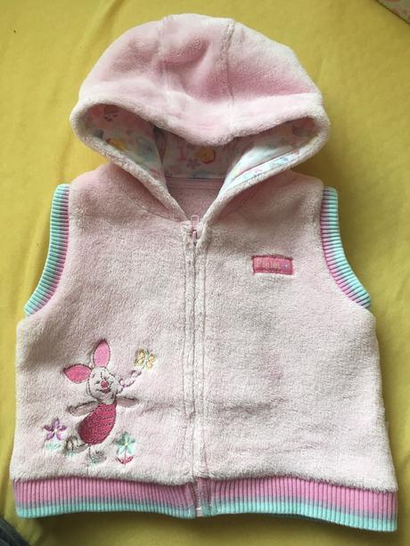 Hrubšia mäkkučká vestička s prasiatkom z pú, george,74