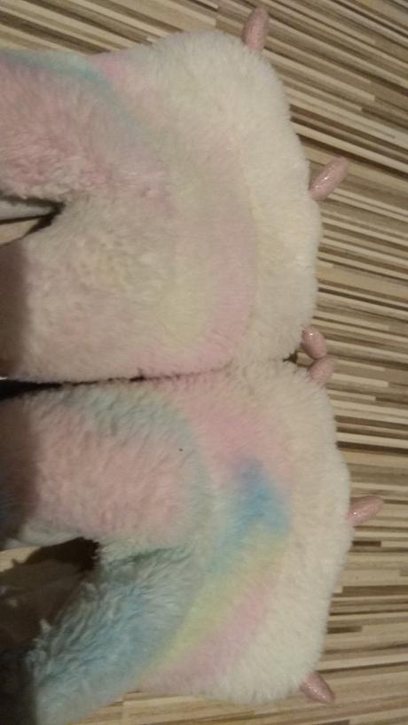 Predám detské papuče, 35