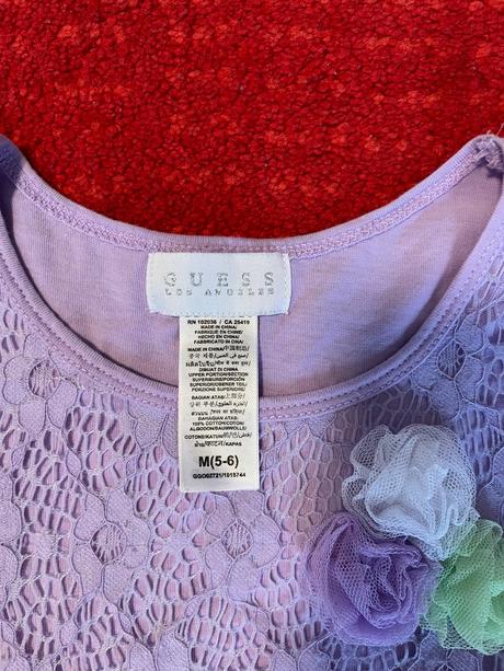 Krasne guess saty, guess,104