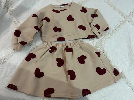 Mikina a suknička, 158–170